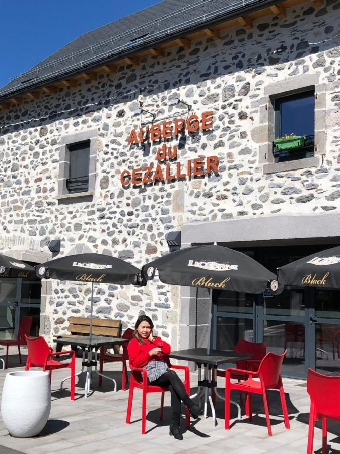 Auberge Du Cezallier Montgreleix Exteriér fotografie
